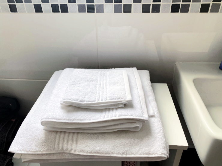 towels-bathroom